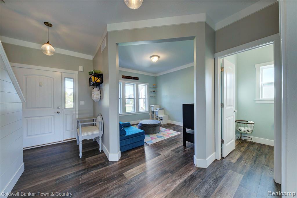 5803 Brilliant Circle, Howell, MI 48855 — Photo 2