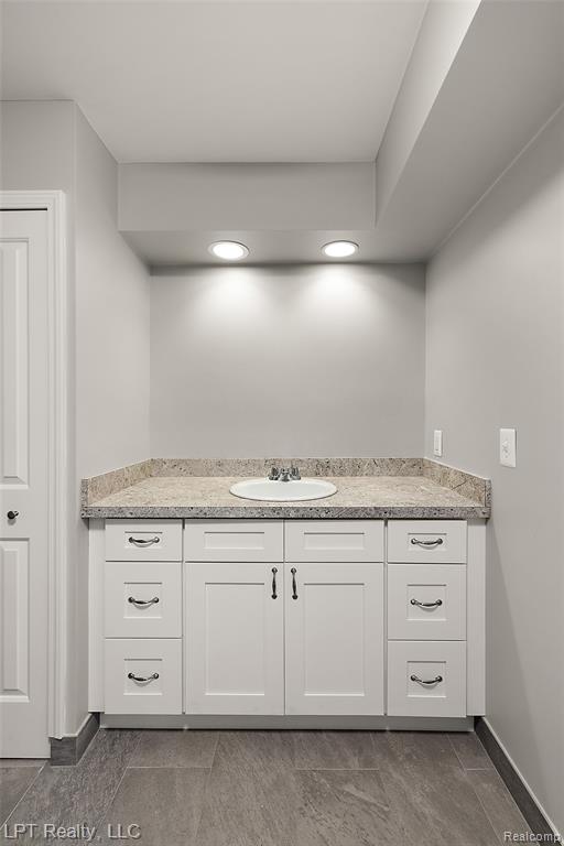 41400 Utica Road, Sterling Heights, MI 48313 — Photo 30