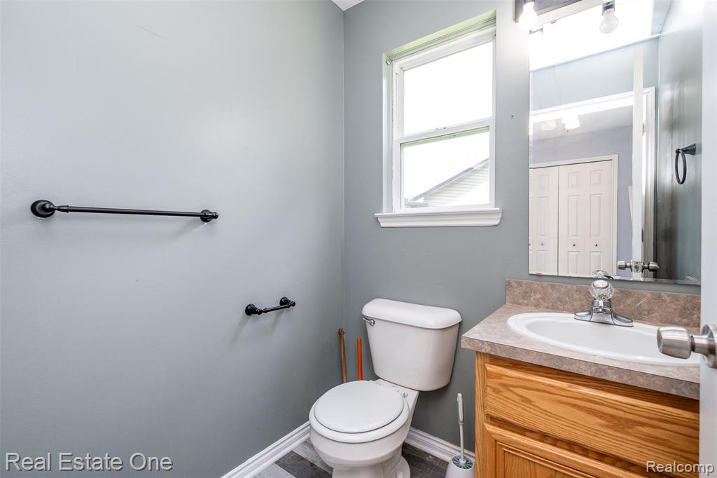 434 Converse Court, Lake Orion, MI 48362 — Photo 22
