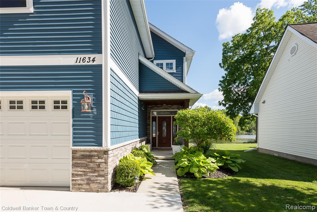 11634 Island Court, Hartland, MI 48353 — Photo 6