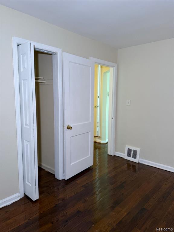 8687 Farmbrook Street, Detroit, MI 48224 — Photo 18
