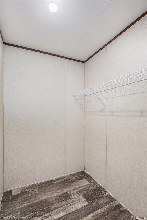 423 Elm Ct, Oakland, MI — Photo 14