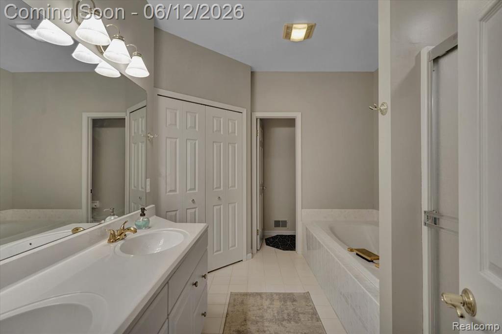 1521 Rio Grande Court, Flint, MI 48532 — Photo 20