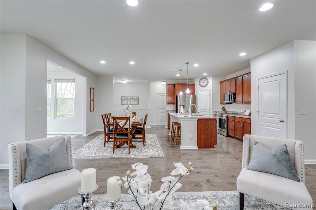 30065 Braeburn Street, New Hudson, MI 48165 — Photo 14
