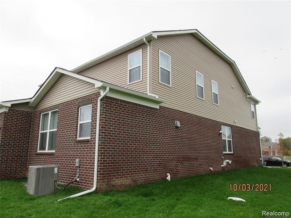 626 BACKSHORE Drive, Canton, MI 48187 — Photo 2