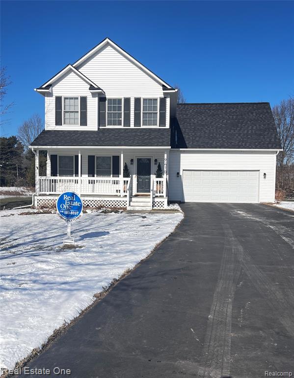 9410 Maple Run Court, Pinckney, MI 48169 — front exterior