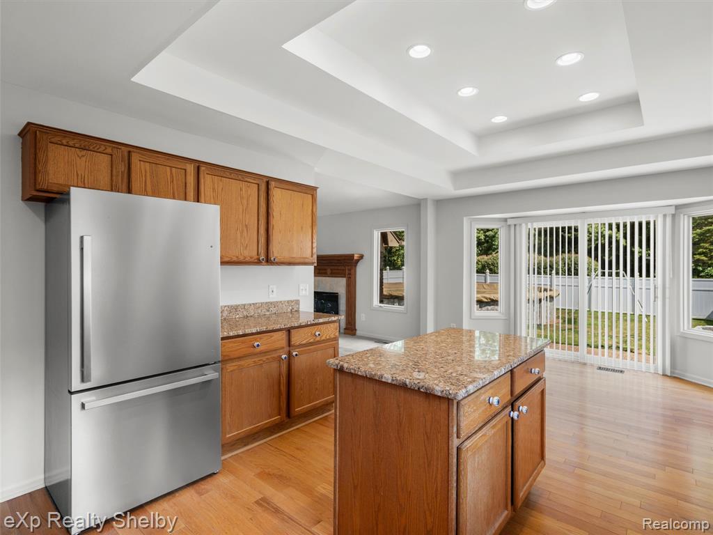 54256 Oconee Drive, Macomb, MI 48042 — Photo 13