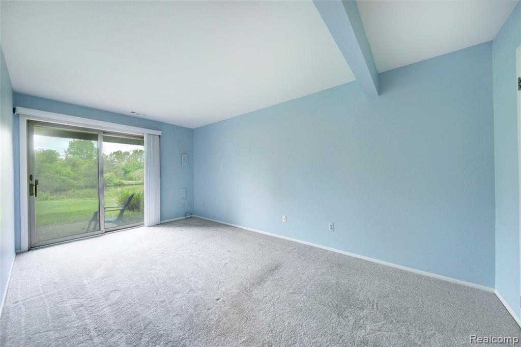 671 Watersedge Drive, Ann Arbor, MI 48105 — Photo 15