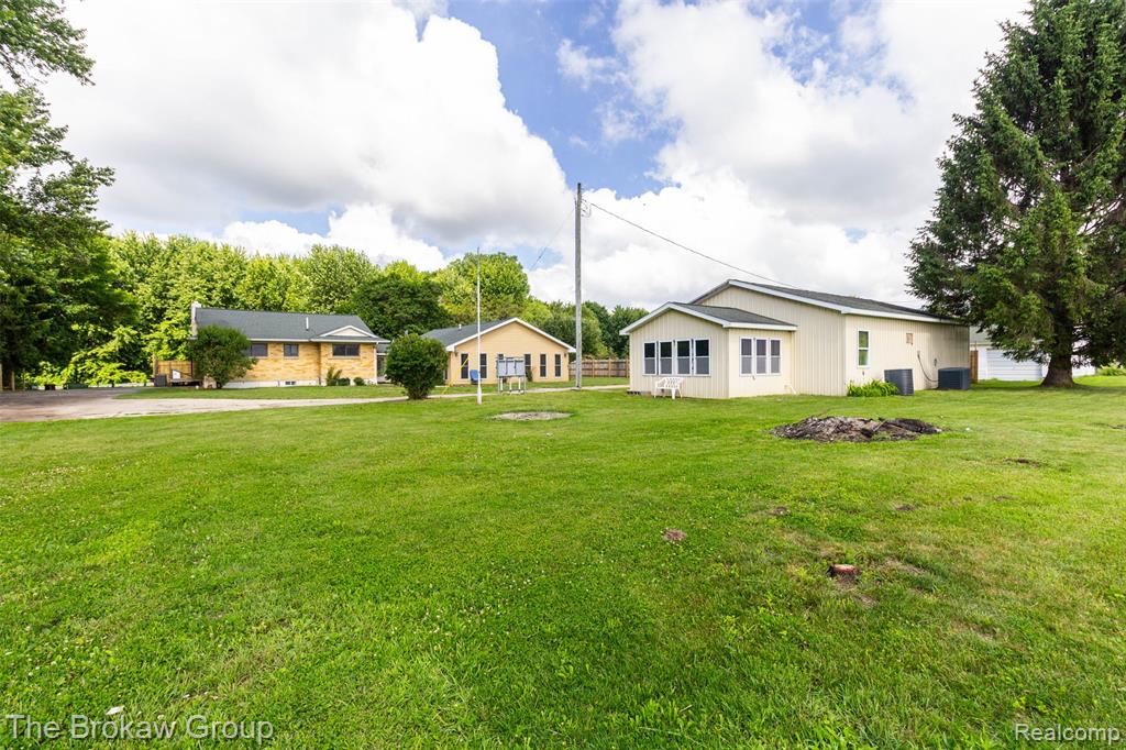 7272 N Lapeer Road, Fostoria, MI 48435 — Photo 34