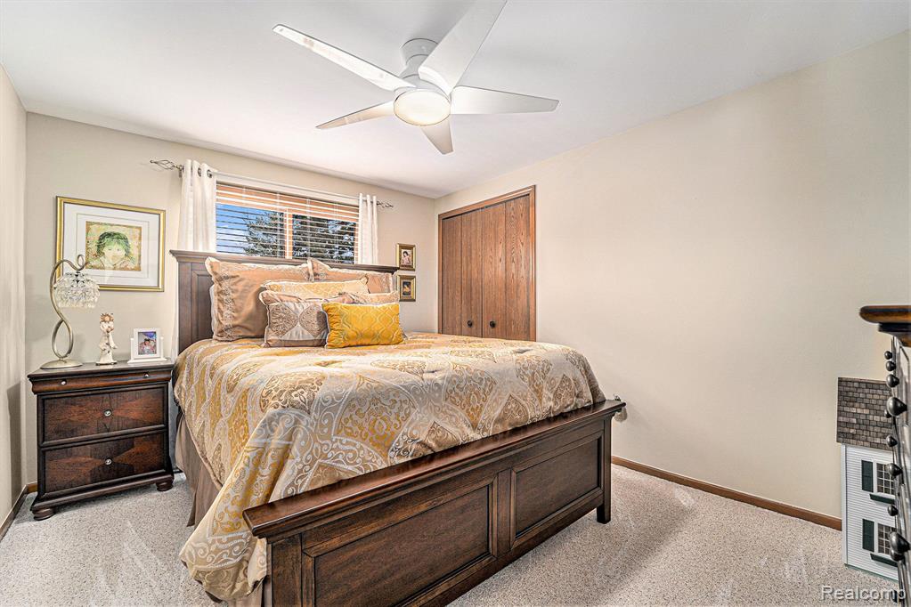 530 KENTUCKY Drive, Rochester Hills, MI 48307 — Photo 18