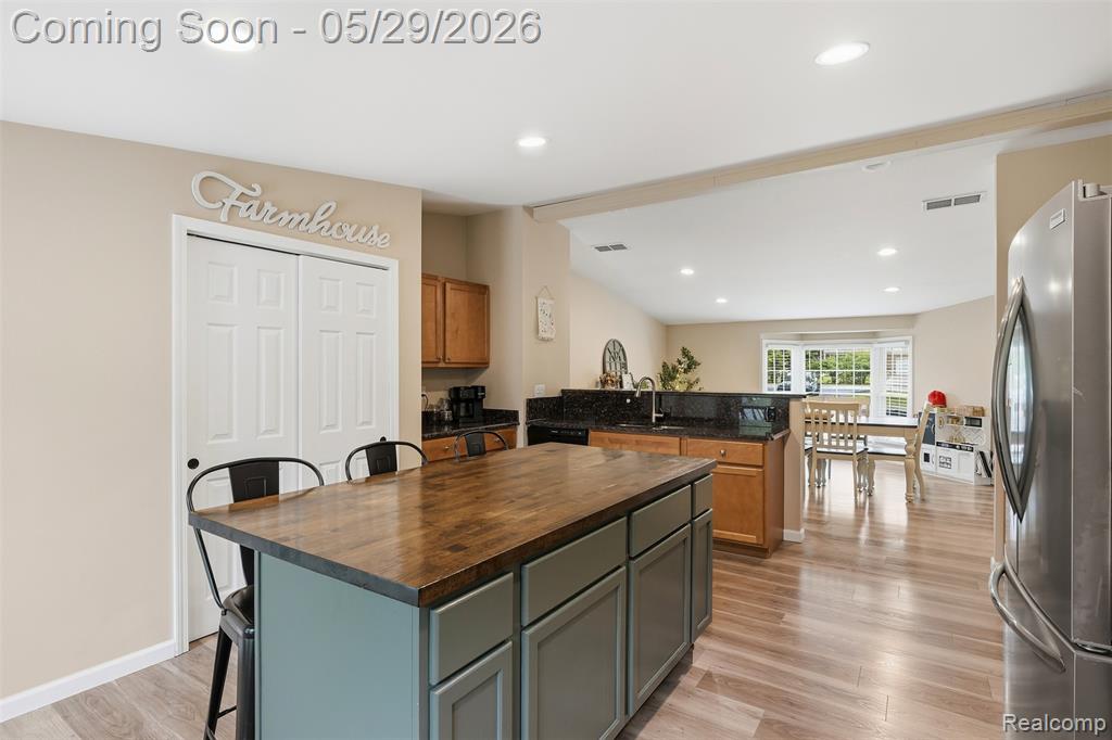 22349 Middlebelt Road, New Boston, MI 48164 — Photo 13