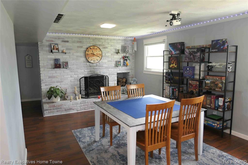 2854 ELMWOOD Street, Port Huron, MI 48060 — Photo 22