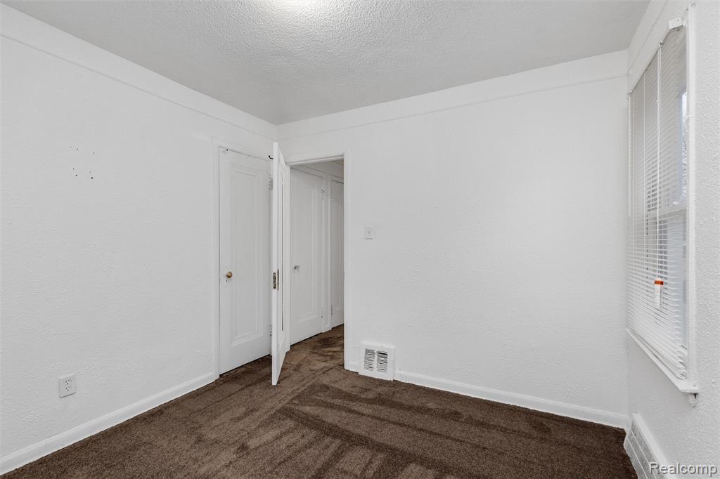 12244 Woodmont Avenue, Detroit, MI 48227 — Photo 12