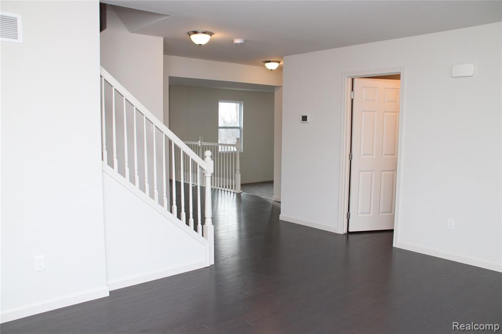 58278 PEMBROOKE Avenue, New Haven, MI 48048 — Photo 7