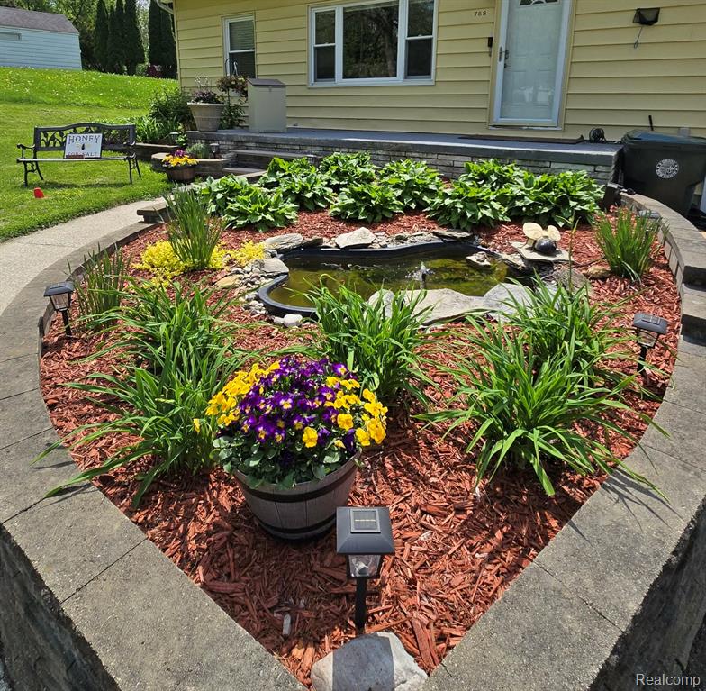 768 Pleasant Ridge, Lake Orion, MI 48362 — Photo 11