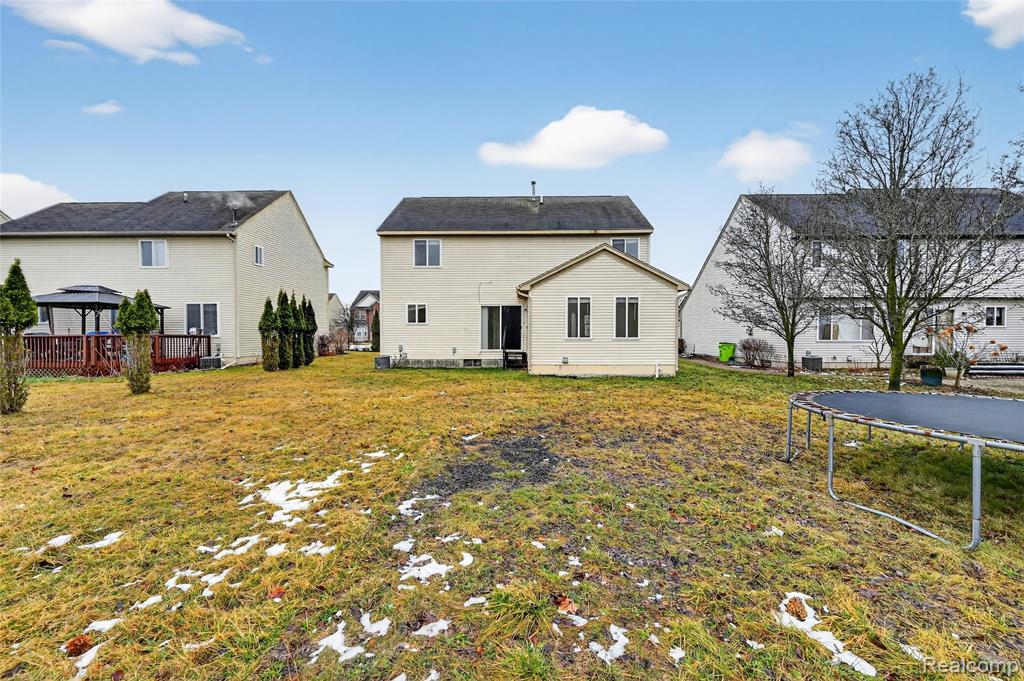 738 Arusha Drive, Pontiac, MI 48341 — Photo 27