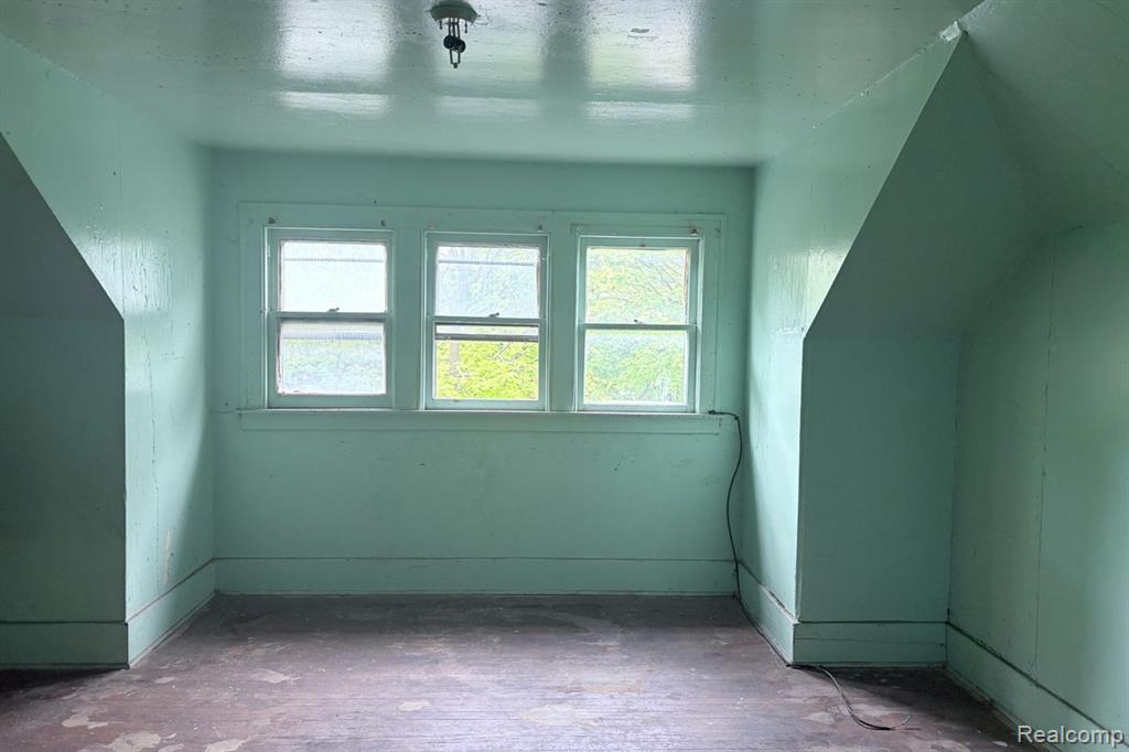 10449 Sterritt Street, Detroit, MI 48213 — Photo 14