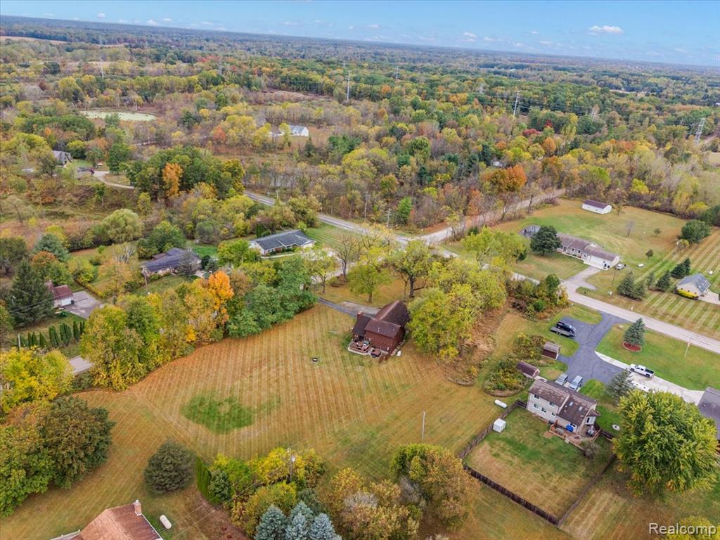 8021 Washburn Road, Goodrich Vlg, MI — Photo 65