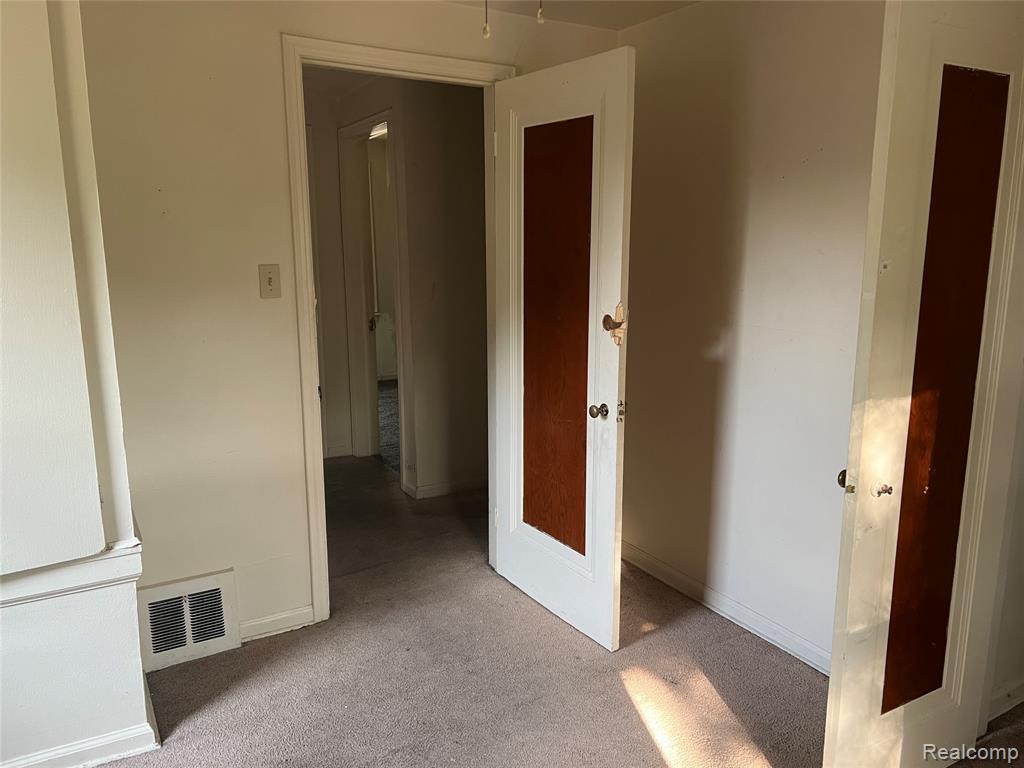 11387 Bramell, Detroit, MI 48239 — Photo 17