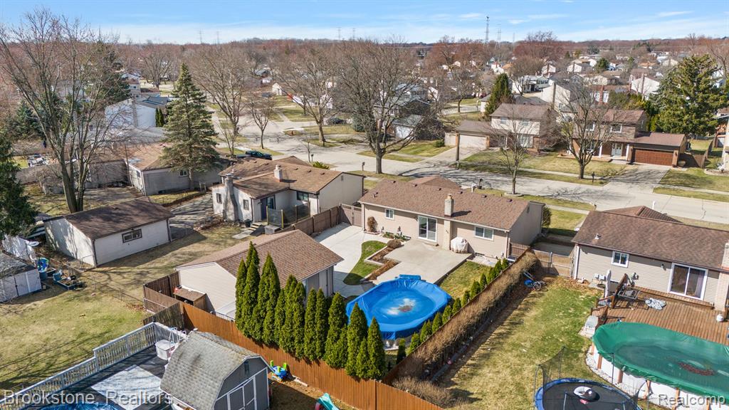 43258 HYDE PARK Drive, Sterling Heights, MI 48313 — Photo 20