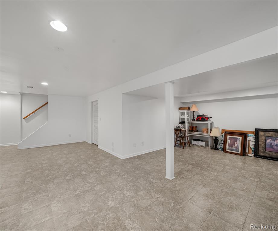 42736 BOULDEN Court, Canton, MI 48187 — Photo 68