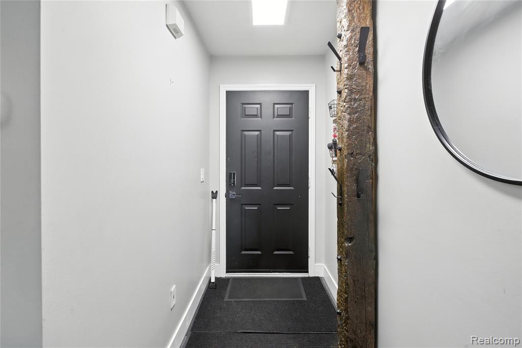 50501 Abbey Drive, New Baltimore, MI 48047 — Photo 5