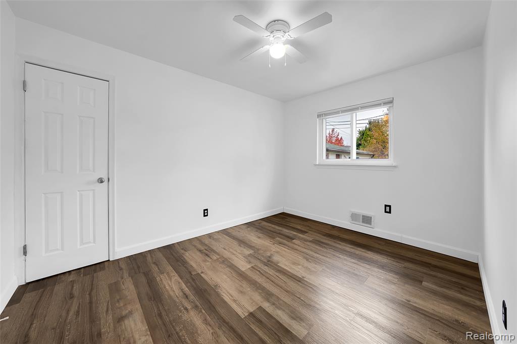 5061 Buchanan Avenue, Warren, MI 48092 — Photo 17