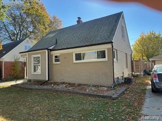 20260 Lancaster Street, Harper Woods, MI 48225 — Photo 3