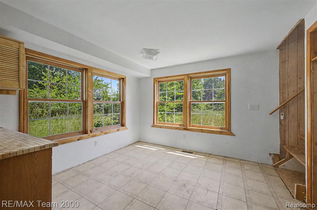 2145 Oakville Waltz Road, Ash, MI 48164 — Photo 38