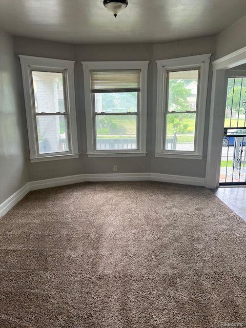 4532 FISCHER Street, Detroit, MI 48214 — Photo 2