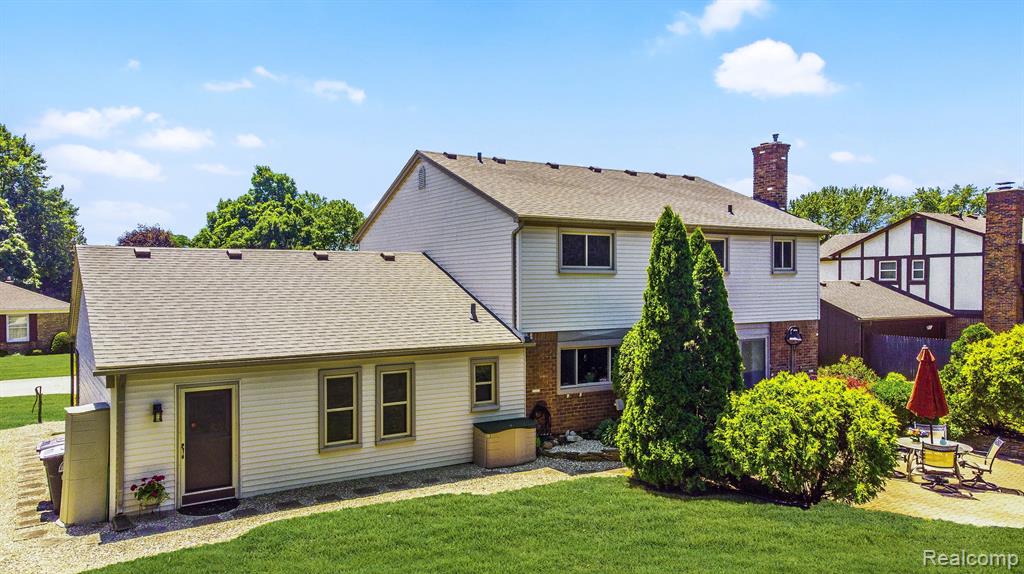 41988 BAINTREE Circle, Northville, MI 48168 — Photo 8