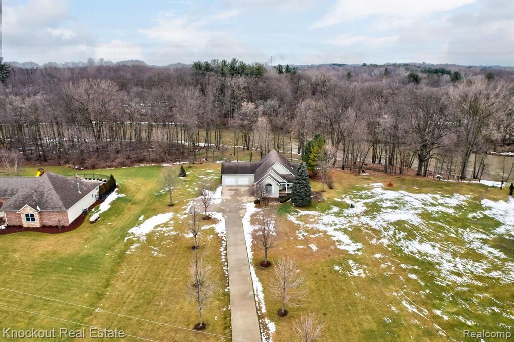 7578 Waters Edge Drive, Vassar, MI 48768 — Photo 58