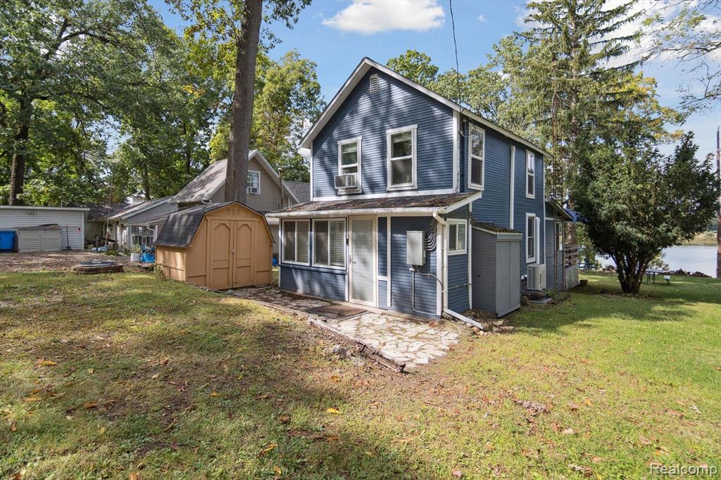 2210 Lakeview Drive, Brooklyn, MI 49230 — Photo 3
