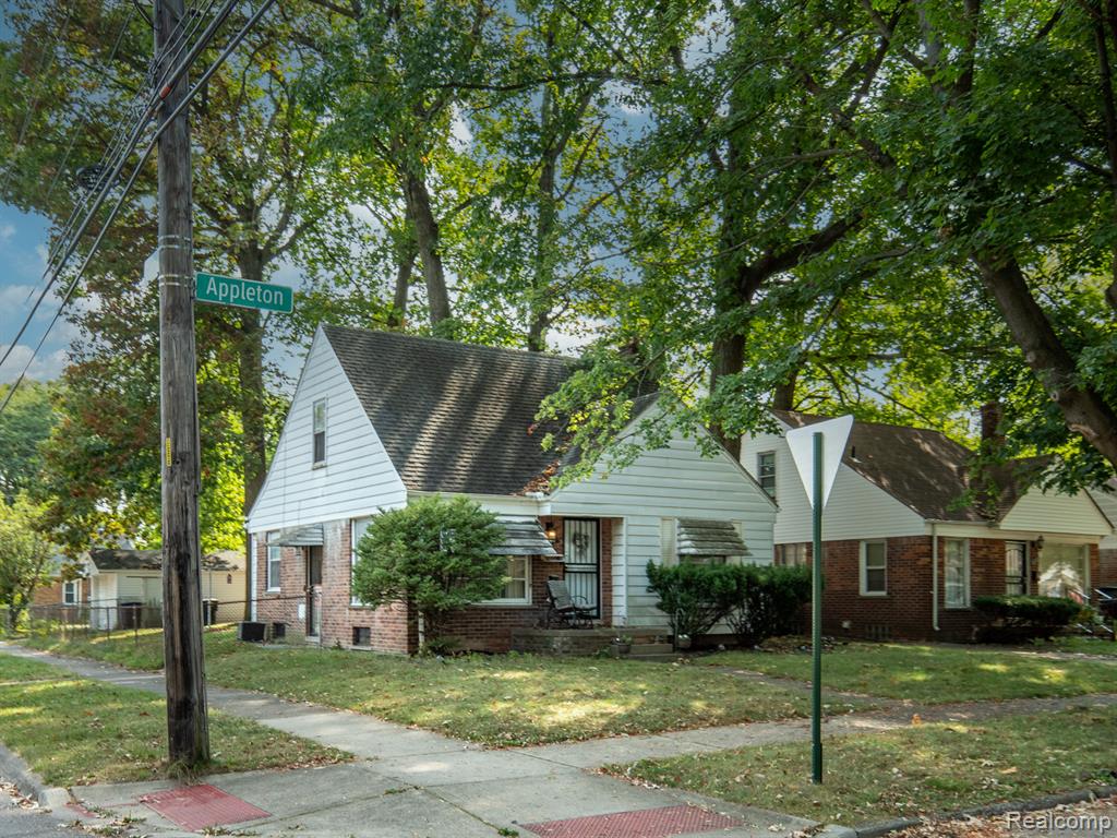 326 Eastlawn Street, Detroit, MI 48215 — Photo 18