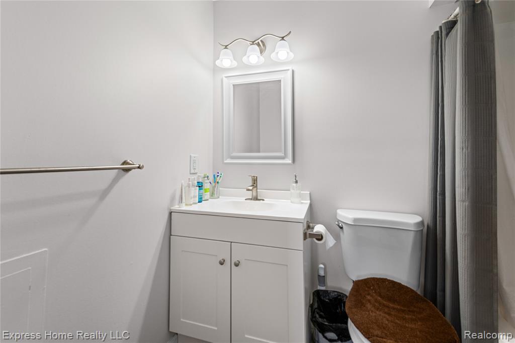 7220 Dodge Avenue, Warren, MI 48091 — Photo 14
