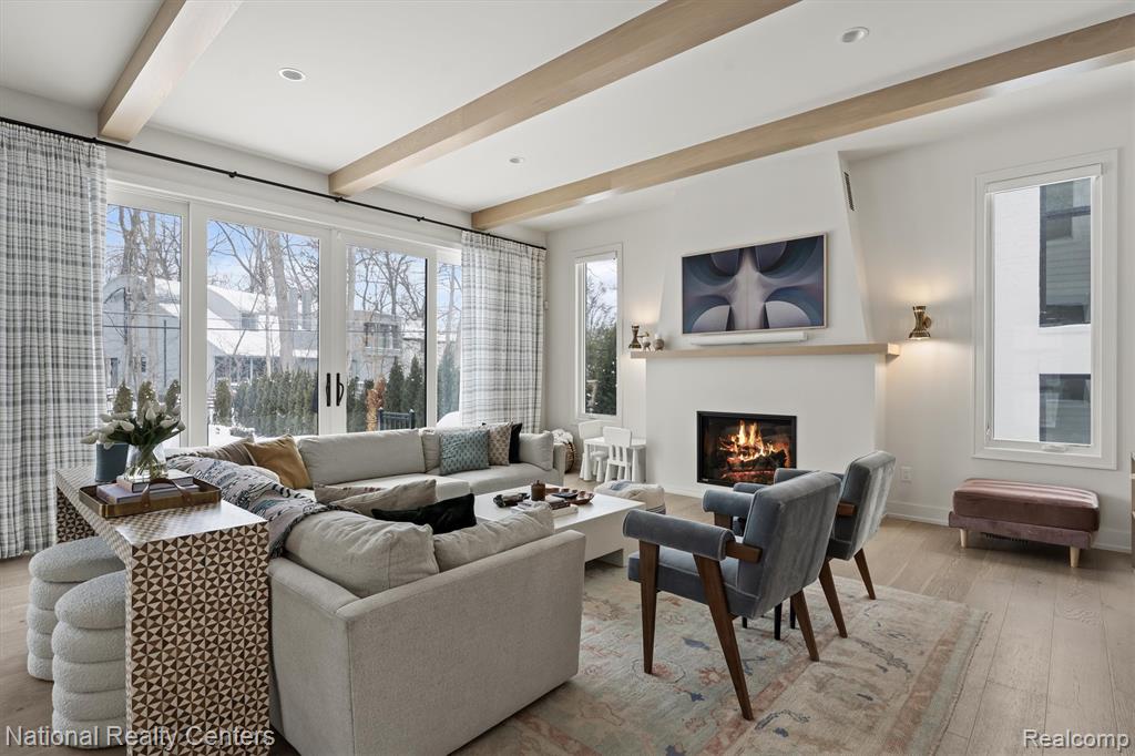 777 Wimbleton Drive, Birmingham, MI 48009 — Photo 13