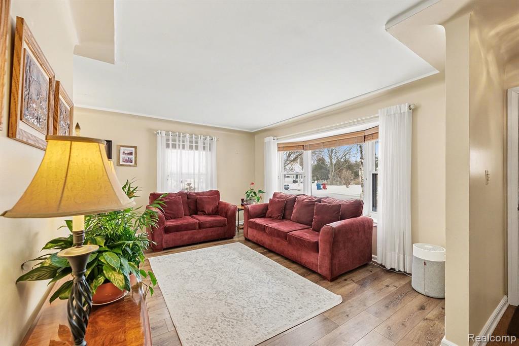 16621 Admiral, Fraser, MI 48026 — Photo 5