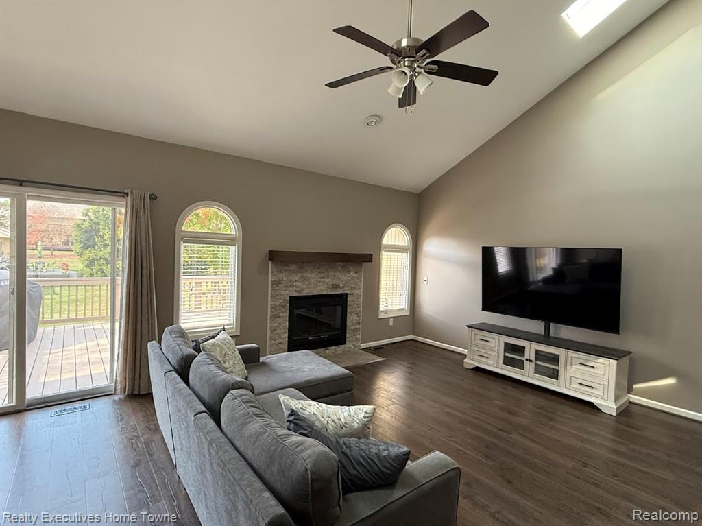 55795 Shelby Road, Shelby Twp, MI 48316 — Photo 15