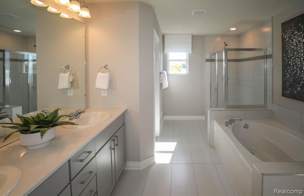 4157 Nottingham Circle, Clarkston, MI — Photo 12