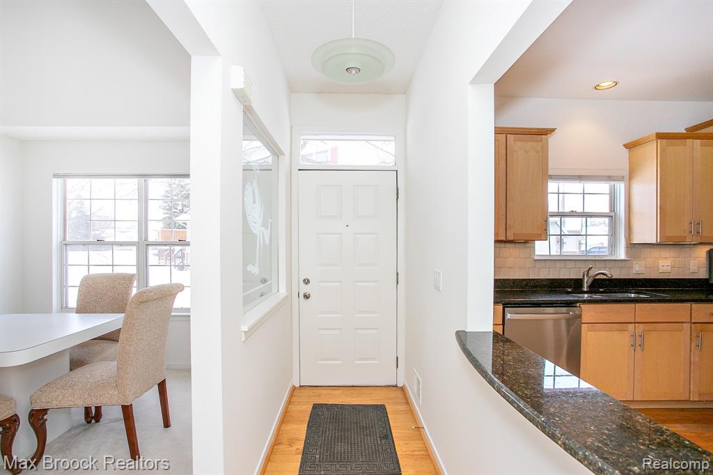 41621 Blair Drive, Novi, MI 48377 — Photo 3