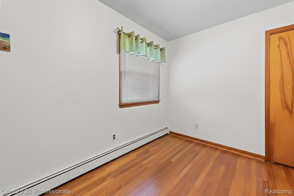 8638 Stone Road, Clay, MI 48001 — Photo 17