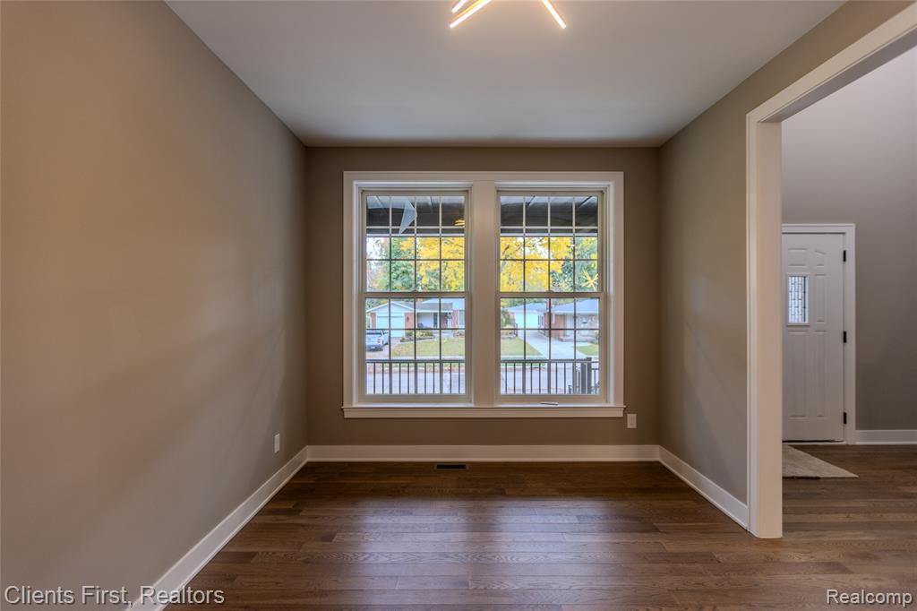 924 Carrington Drive, Northville, MI 48167 — Photo 9