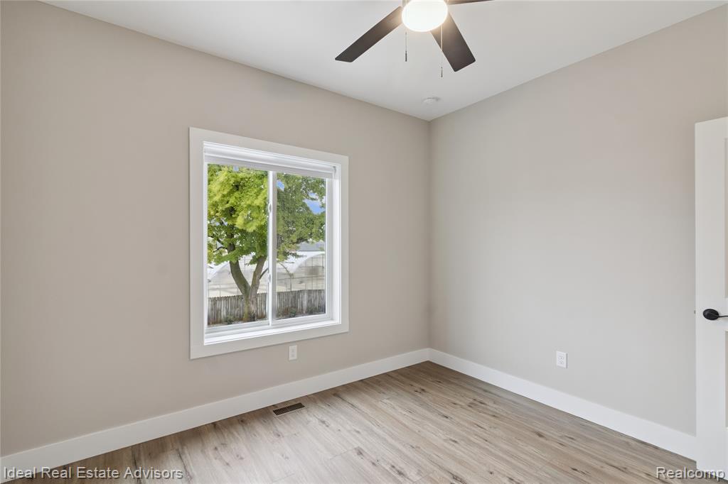 8120 Allor Landing, Brighton, MI 48114 — Photo 22