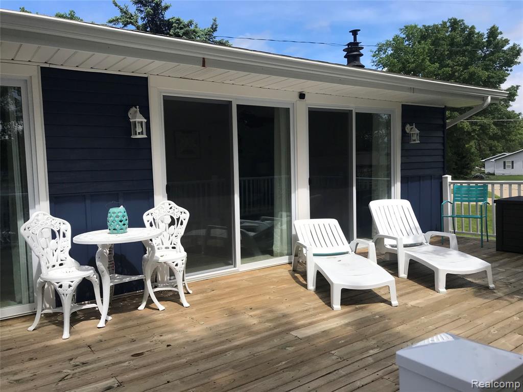 3301 W Huckleberry Trail, Farwell, MI 48622 — Photo 9