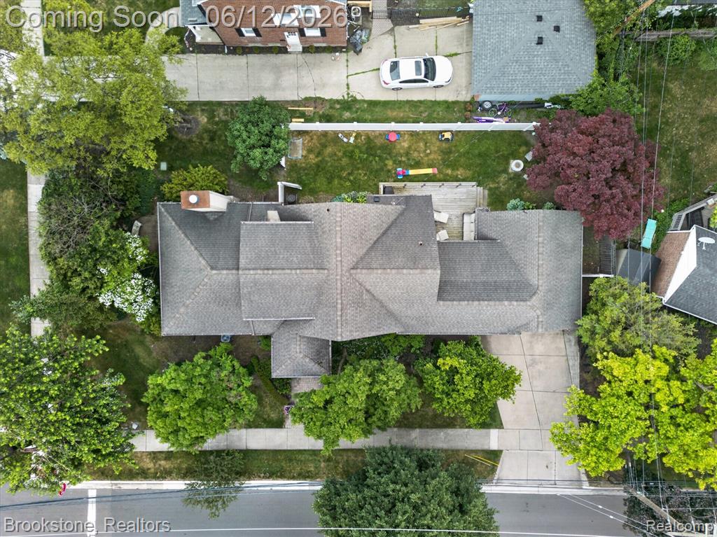 8926 Lincoln Drive, Huntington Woods, MI — Photo 53