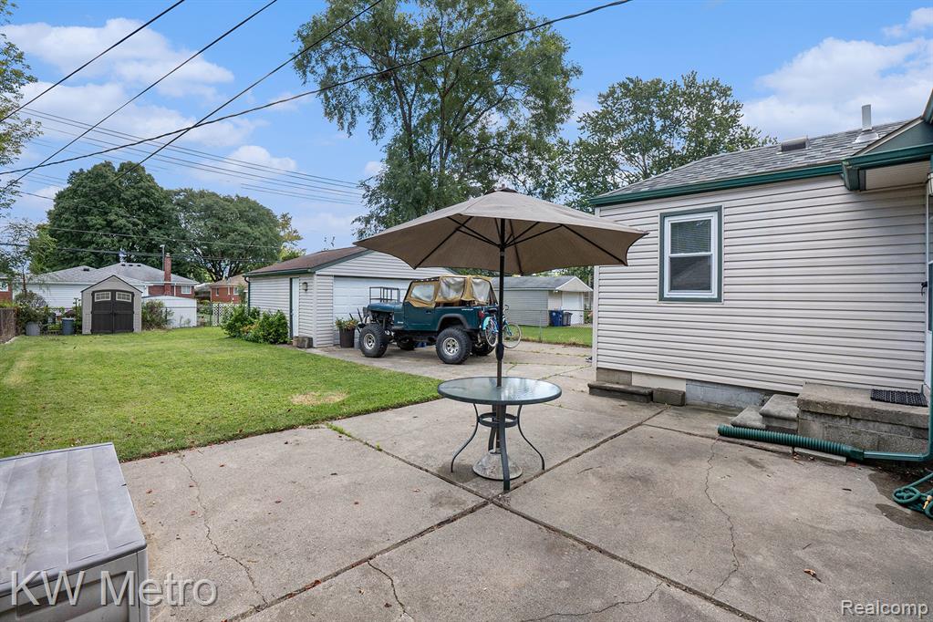 9922 Garfield, Redford, MI 48239 — Photo 5