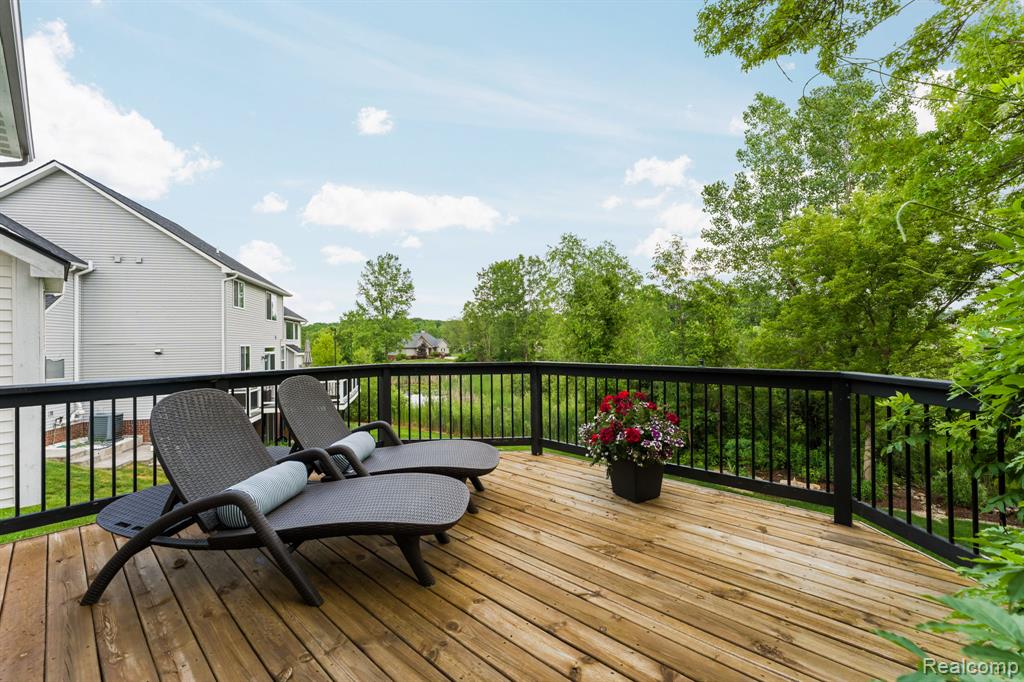 613 Olivia Drive, Milford, MI 48381 — Photo 46