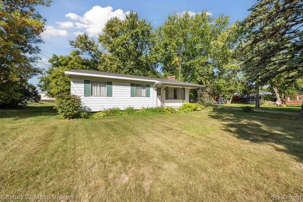 4460 Torrey Road, Flint, MI 48507 — Photo 3