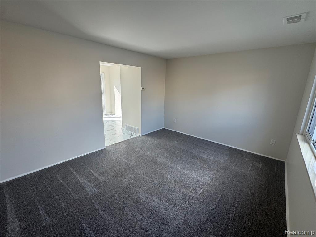 29047 Manchester Street, 83, Westland, MI — Photo 3