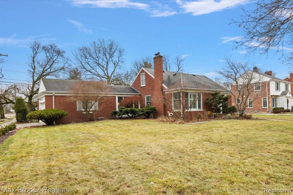 32350 Sheridan Drive, Beverly Hills, MI 48025 — Photo 2